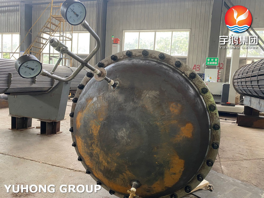 เครื่องแลกเปลี่ยนความร้อนแบบหัวลอยที่ได้รับการรับรอง ASME VIII-1 | ประเภท TEMA AHS, โครงสร้างโลหะผสมทนต่อการกัดกร่อน