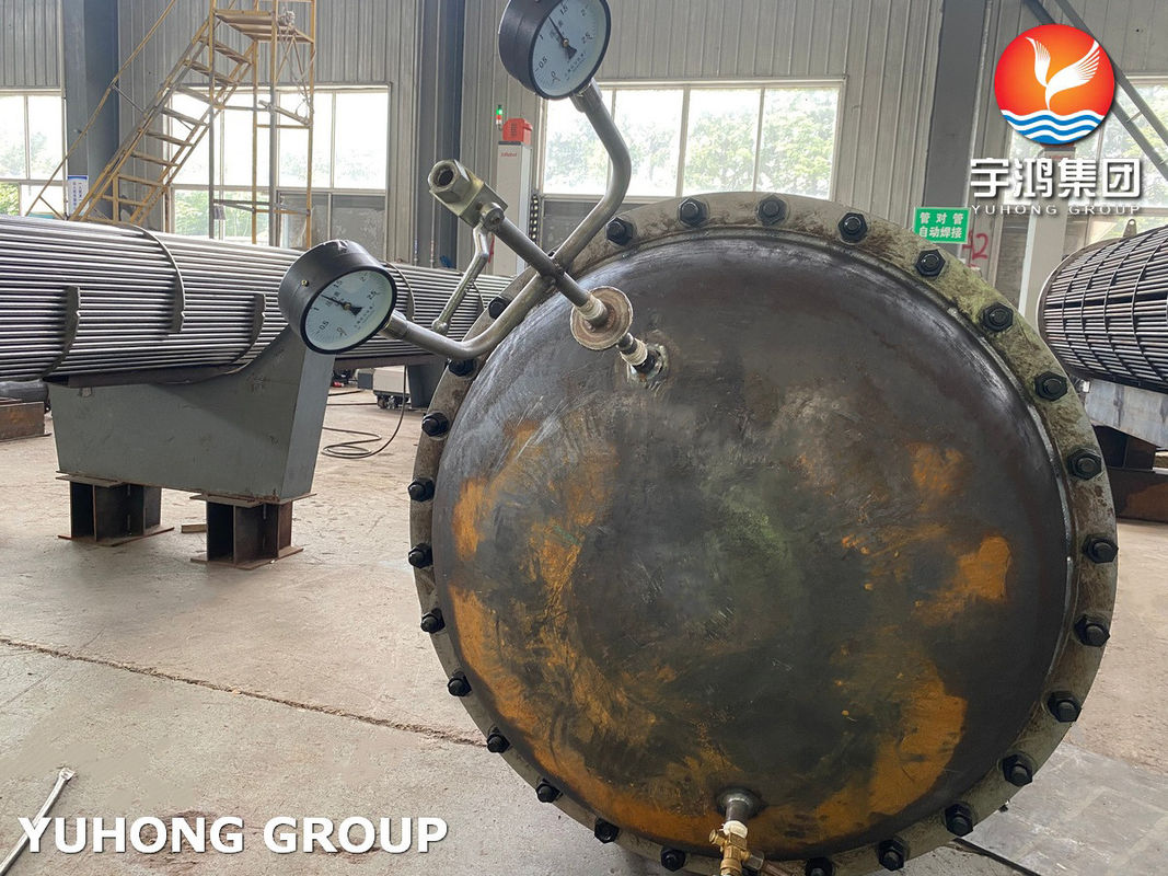 เครื่องแลกเปลี่ยนความร้อนแบบหัวลอยที่ได้รับการรับรอง ASME VIII-1 | ประเภท TEMA AHS, โครงสร้างโลหะผสมทนต่อการกัดกร่อน