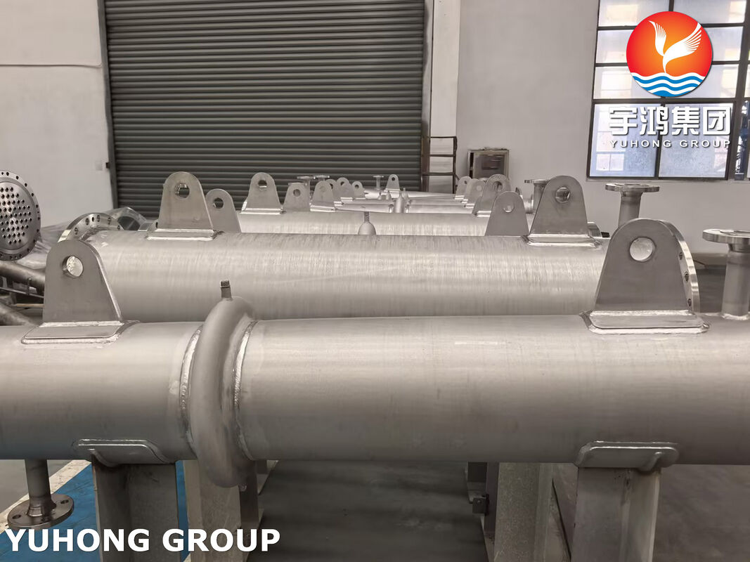 Stainless Steel Shell & Tube Heat Exchanger with 304/304L & 316/316L Construction for Corrosion-Resistant Chemical & Sanitary Applications