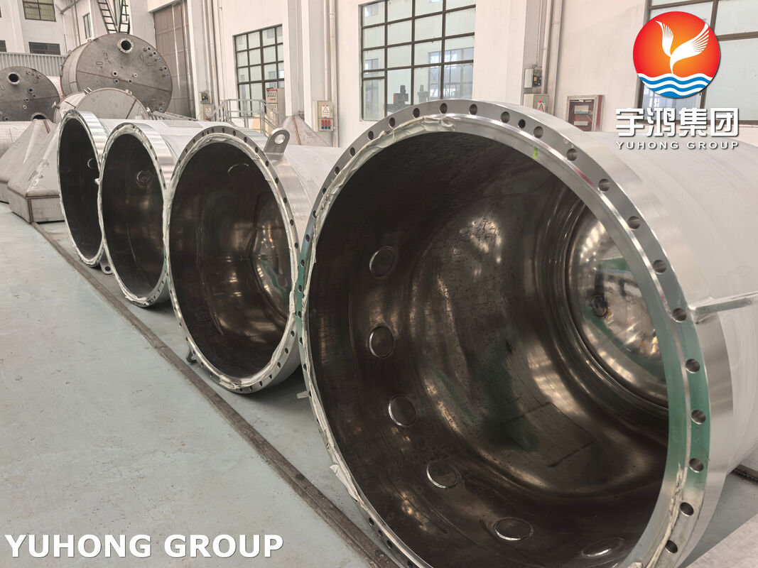 Stainless Steel Shell & Tube Heat Exchanger with 304/304L & 316/316L Construction for Corrosion-Resistant Chemical & Sanitary Applications