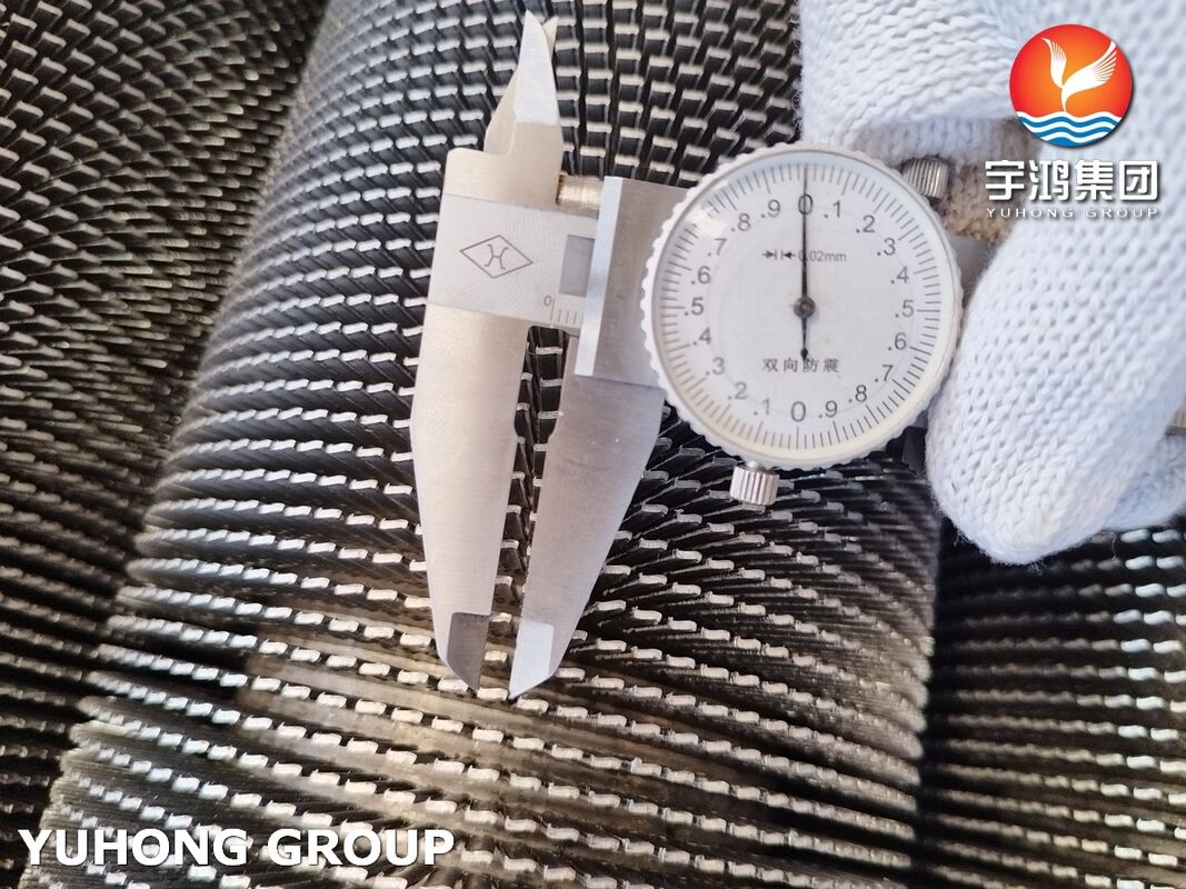 ASTM A312 Stainless Steel TP304 Serrated Finned Tubes For Superheaters In Recovery Systems