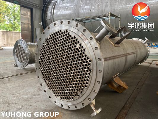 Industrial Shell and Tube Heat Exchanger with Fixed Tubesheet, Floating Head, and U-Tube Designs for Oil, Gas, and Chemical Industries